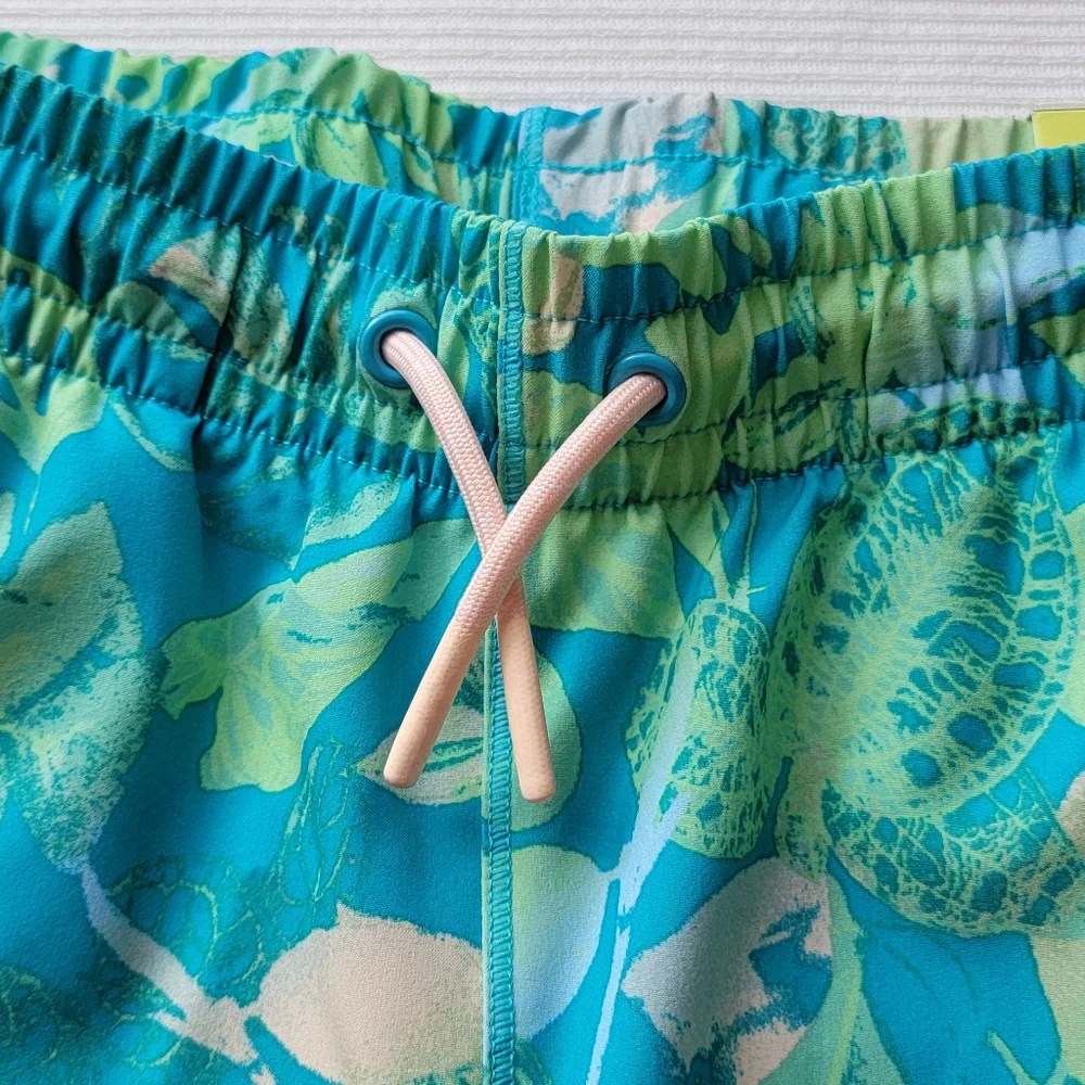 Hybrid Short | All in Motion Water Repellent